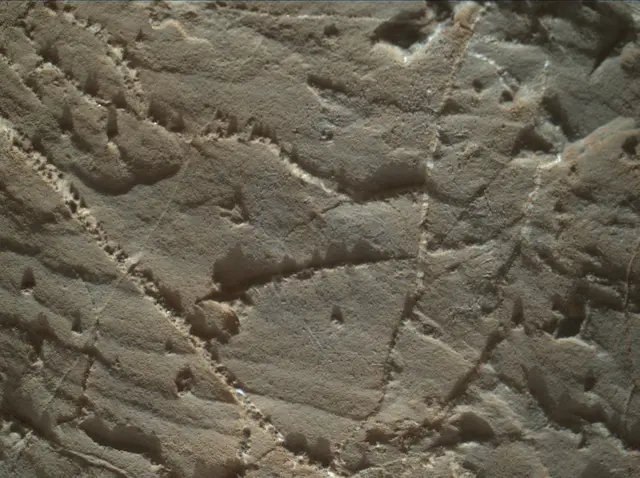 Sol 1966: Mars Hand Lens Imager (MAHLI)