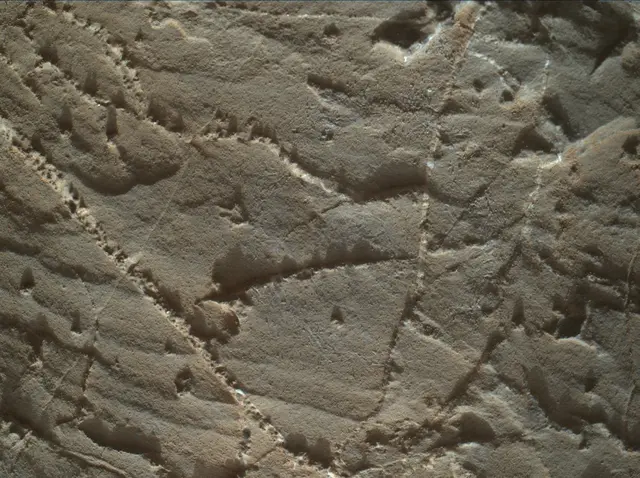 Sol 1966: Mars Hand Lens Imager (MAHLI)
