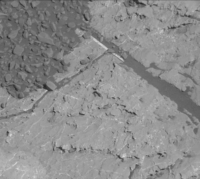 Sol 1967: Mast Camera (Mastcam)