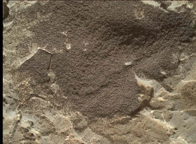 Sol 1969: Mars Hand Lens Imager (MAHLI)