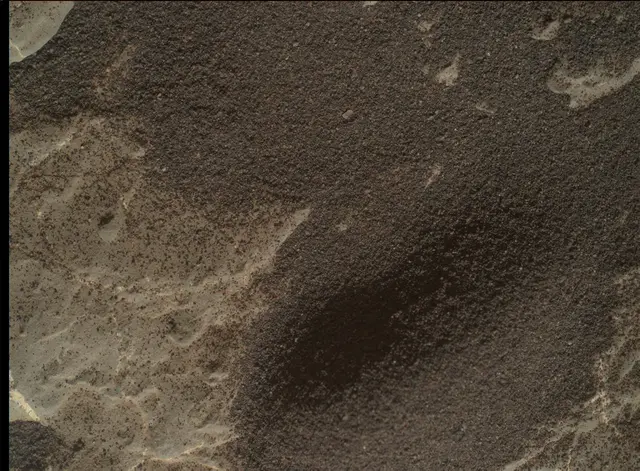 Sol 1969: Mars Hand Lens Imager (MAHLI)