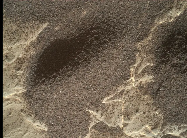 Sol 1971: Mars Hand Lens Imager (MAHLI)