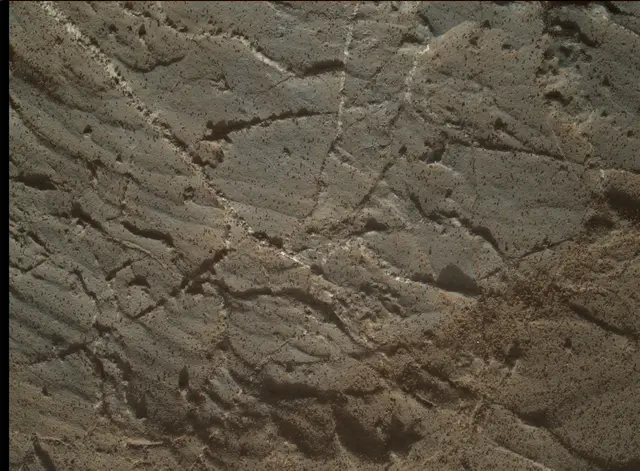 Sol 1972: Mars Hand Lens Imager (MAHLI)