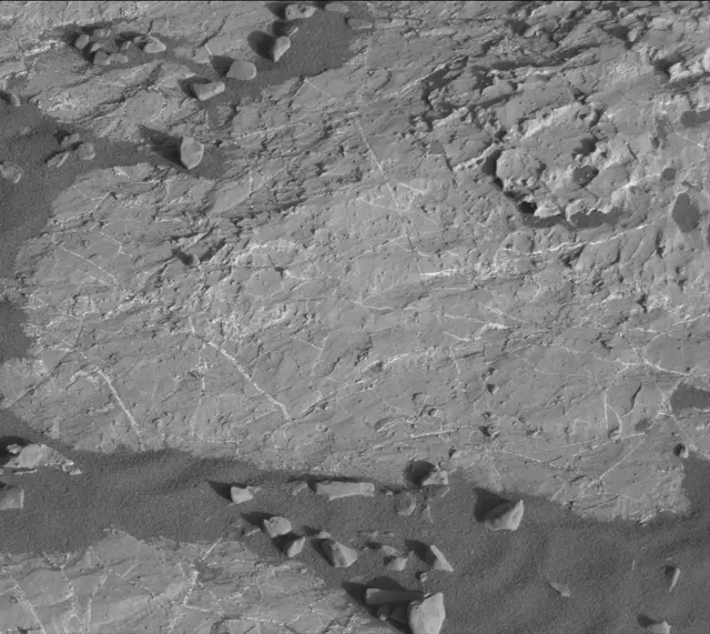 Sol 1974: Mast Camera (Mastcam)