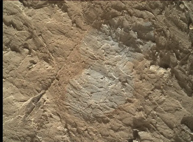 Sol 1974: Mars Hand Lens Imager (MAHLI)