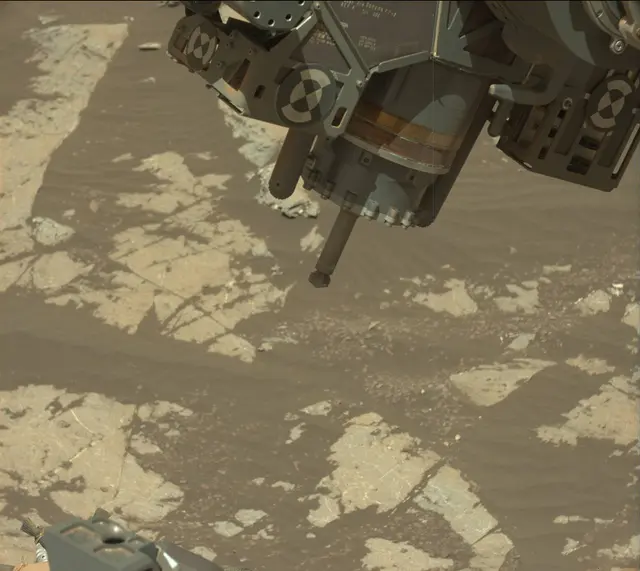 Sol 1977: Mast Camera (Mastcam)