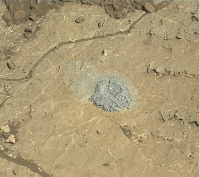 Sol 1977: Mast Camera (Mastcam)