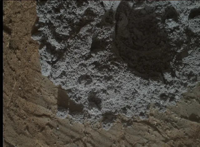 Sol 1978: Mars Hand Lens Imager (MAHLI)