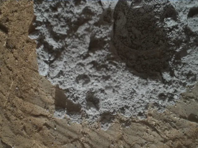 Sol 1978: Mars Hand Lens Imager (MAHLI)