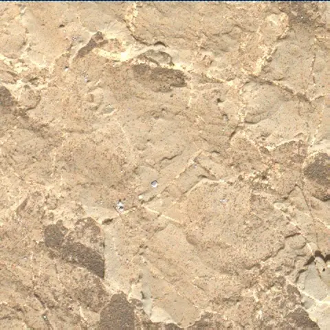Sol 1979: Mars Hand Lens Imager (MAHLI)