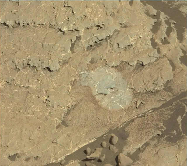 Sol 1980: Mast Camera (Mastcam)