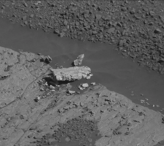 Sol 1981: Mast Camera (Mastcam)
