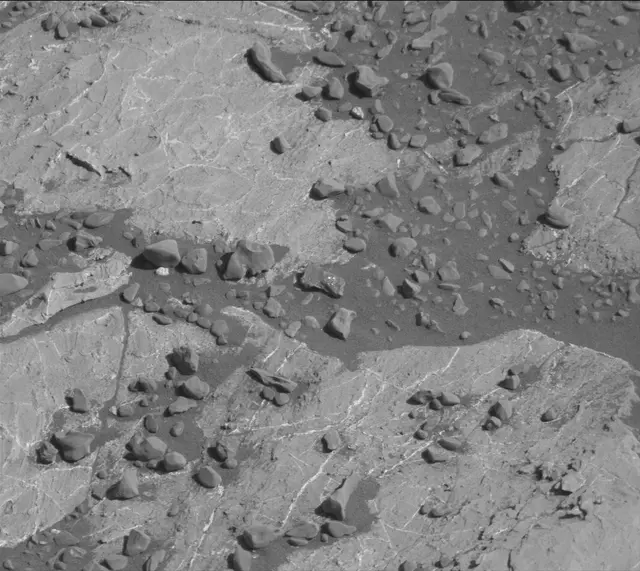 Sol 1981: Mast Camera (Mastcam)