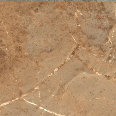 Sol 1982: Mars Hand Lens Imager (MAHLI)
