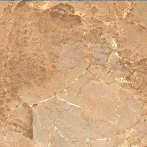 Sol 1982: Mars Hand Lens Imager (MAHLI)