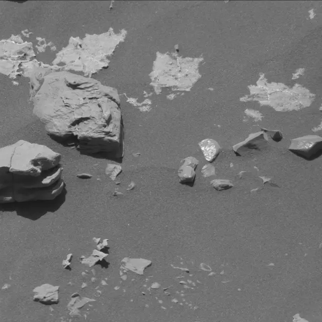 Sol 1984: Mast Camera (Mastcam)