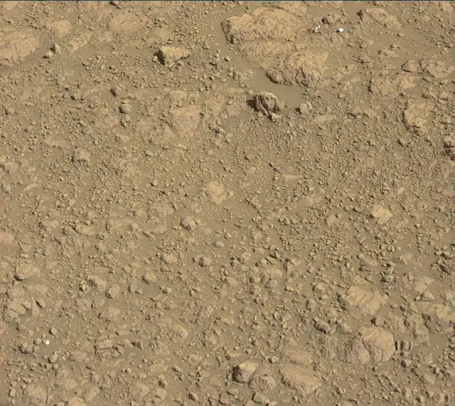 Sol 1985: Mast Camera (Mastcam)