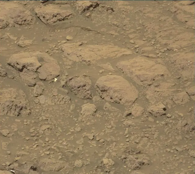 Sol 1986: Mast Camera (Mastcam)
