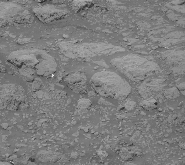 Sol 1986: Mast Camera (Mastcam)