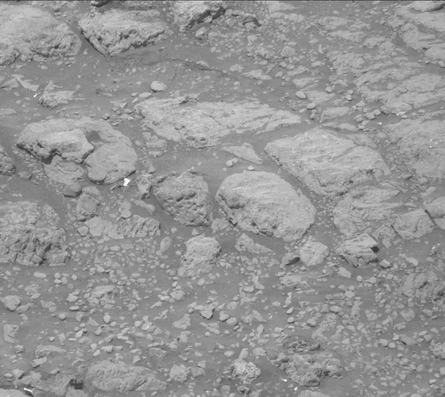 Sol 1986: Mast Camera (Mastcam)
