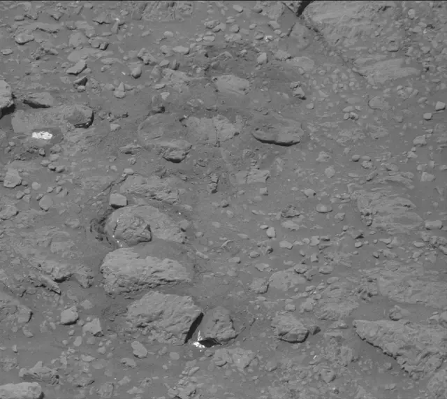 Sol 1986: Mast Camera (Mastcam)