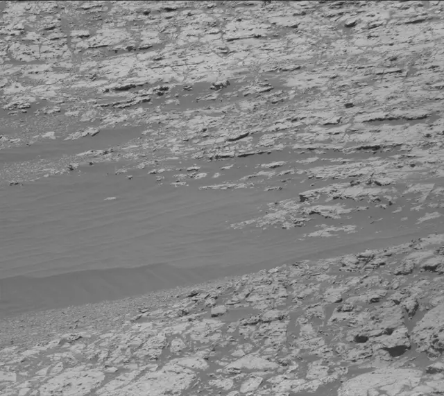 Sol 1988: Mast Camera (Mastcam)
