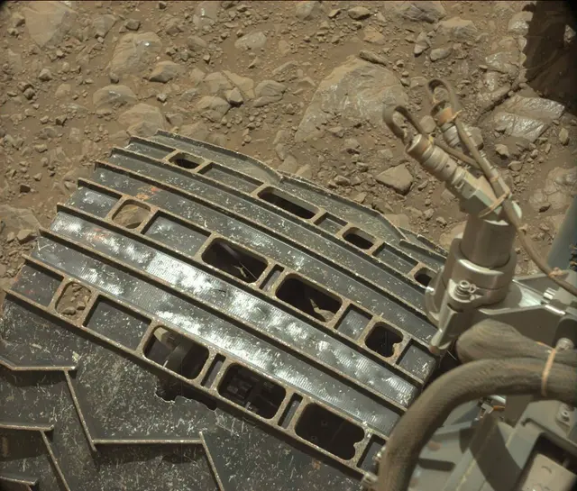 Sol 1989: Mast Camera (Mastcam)