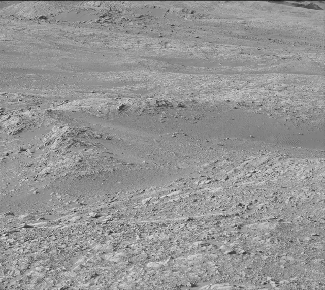 Sol 1989: Mast Camera (Mastcam)