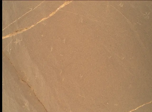Sol 1991: Mars Hand Lens Imager (MAHLI)