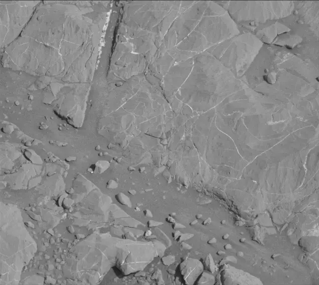 Sol 1993: Mast Camera (Mastcam)