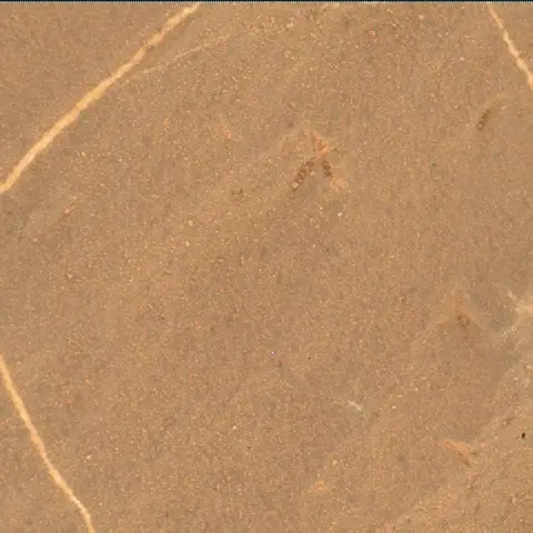 Sol 1993: Mars Hand Lens Imager (MAHLI)