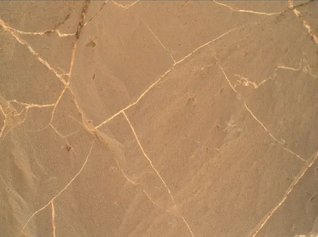 Sol 1993: Mars Hand Lens Imager (MAHLI)
