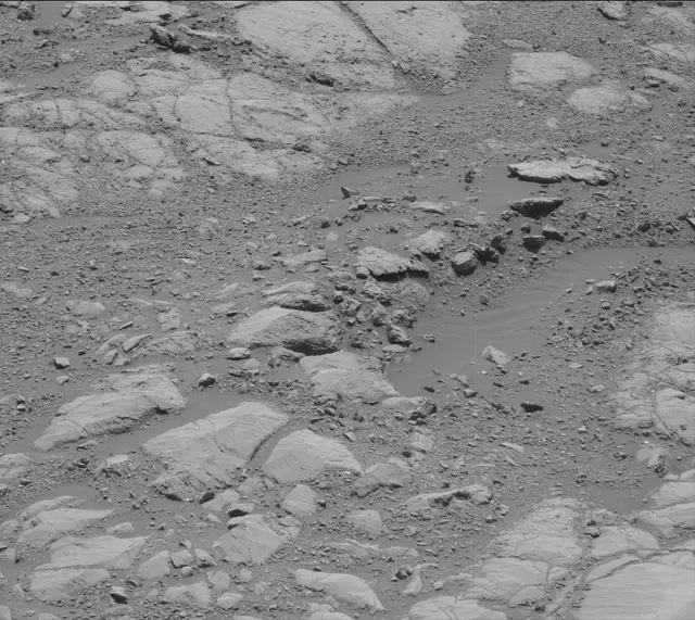 Sol 1995: Mast Camera (Mastcam)