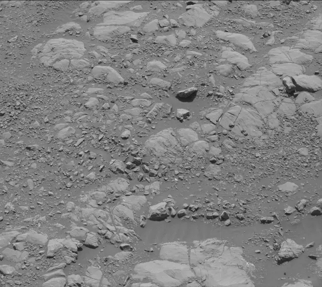 Sol 1995: Mast Camera (Mastcam)