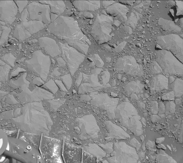 Sol 1995: Mast Camera (Mastcam)