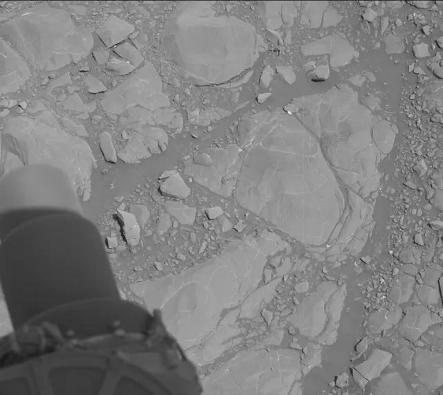 Sol 1995: Mast Camera (Mastcam)