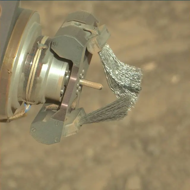 Sol 1995: Mast Camera (Mastcam)