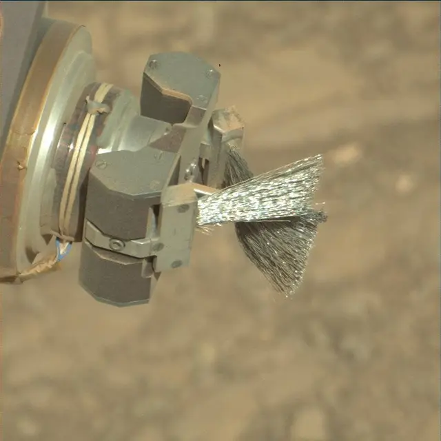 Sol 1995: Mast Camera (Mastcam)
