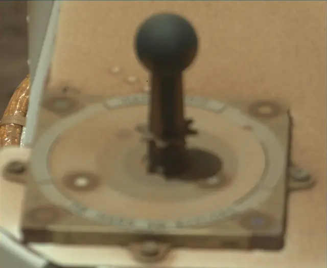 Sol 1998: Mast Camera (Mastcam)