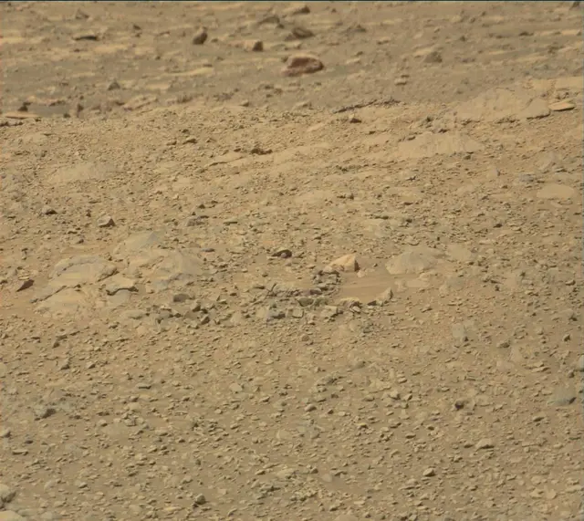 Sol 1998: Mast Camera (Mastcam)