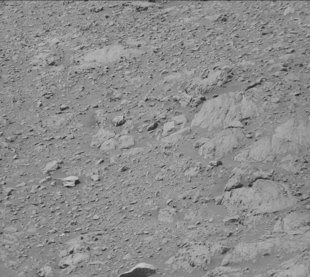 Sol 1998: Mast Camera (Mastcam)
