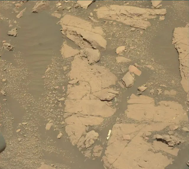 Sol 1999: Mast Camera (Mastcam)