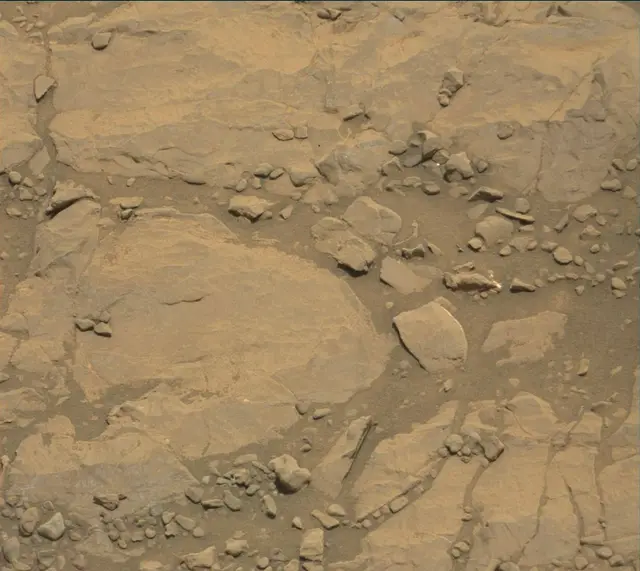 Sol 1999: Mast Camera (Mastcam)