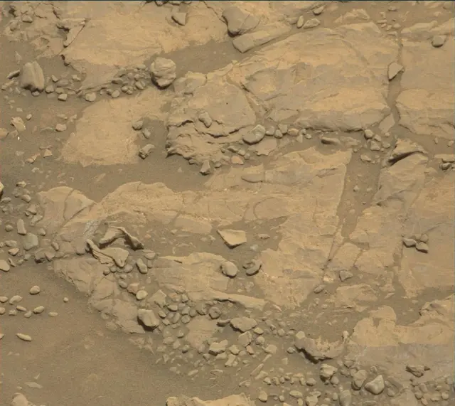 Sol 1999: Mast Camera (Mastcam)