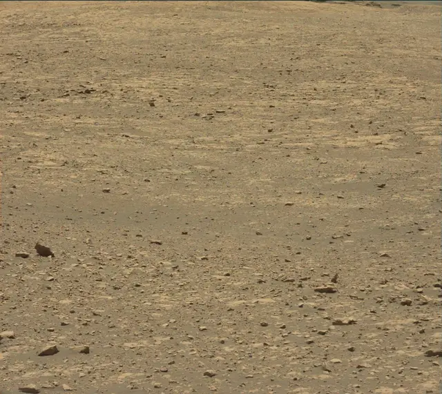 Sol 2000: Mast Camera (Mastcam)