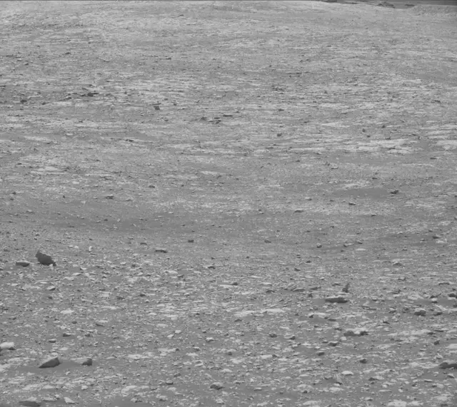 Sol 2000: Mast Camera (Mastcam)