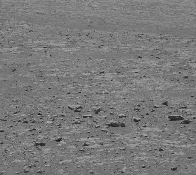Sol 2000: Mast Camera (Mastcam)
