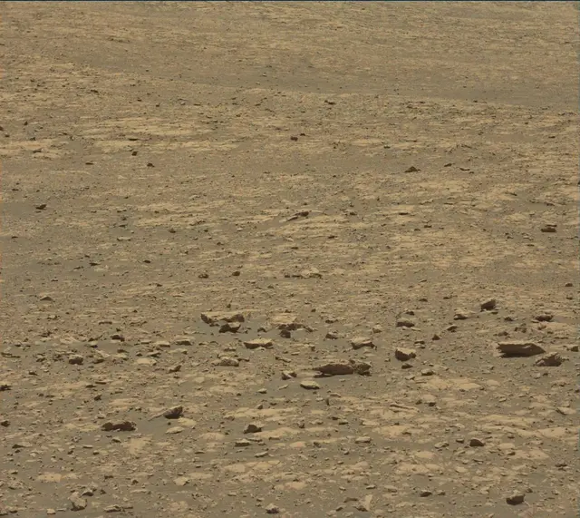Sol 2000: Mast Camera (Mastcam)
