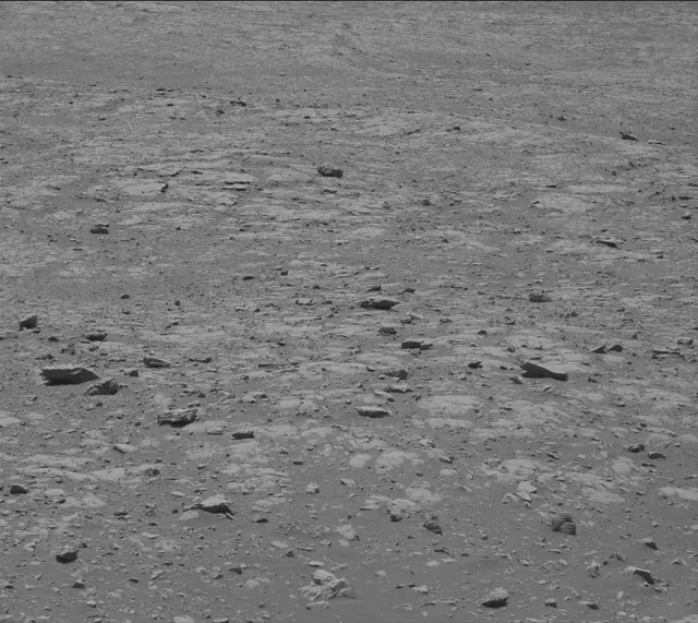 Sol 2000: Mast Camera (Mastcam)