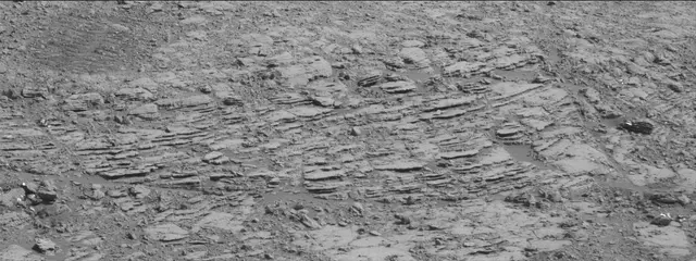 Sol 2000: Mast Camera (Mastcam)